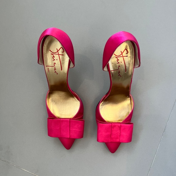 Hot Pink Walter Steiger Paris Satin Heels. - Picture 4 of 12